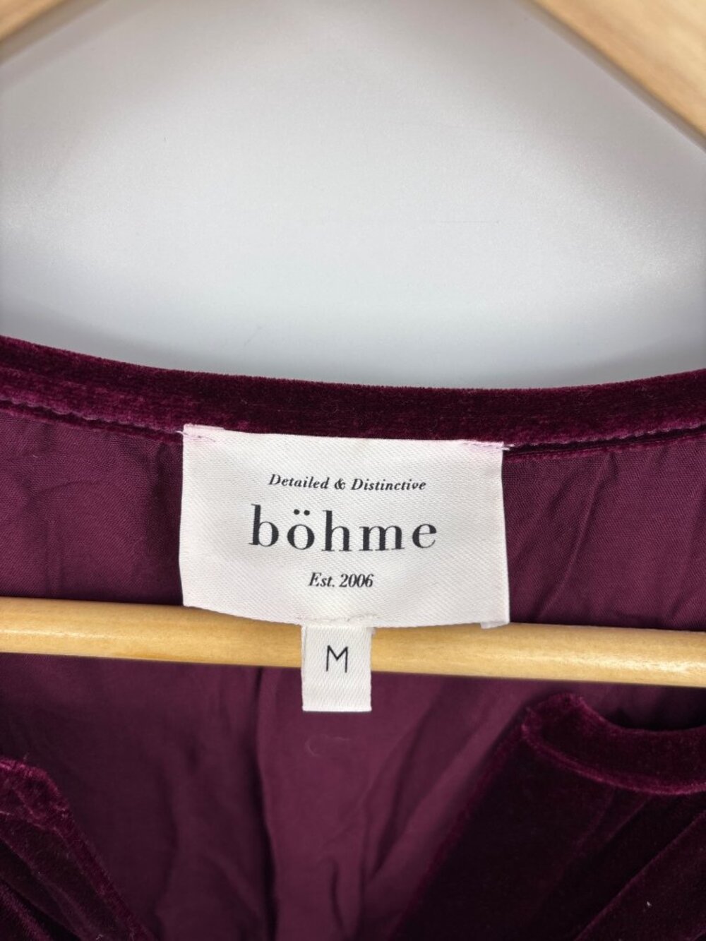 Bohme Velvet Tiered Maxi Dress V-Neck Flutter Sleeve Burgundy Medium - Picture 6 of 8